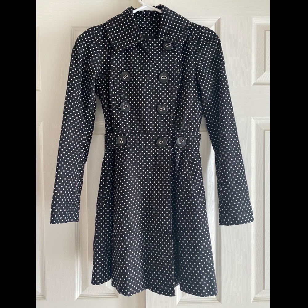 Polka-dot pea coat, with pockets.